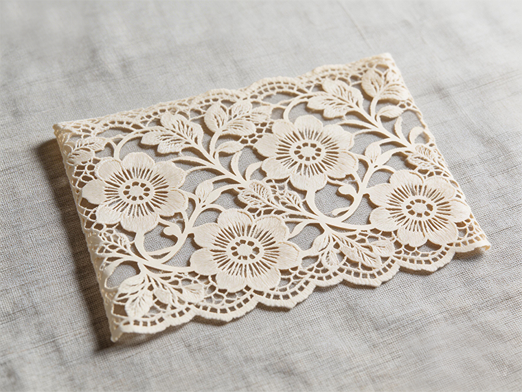 Cén fáth a bhfuil córais gearrtha fabraice ag aistriú chuig rialtóirí léasair il-ais? Tá éifeachtacht ríthábhachtach.